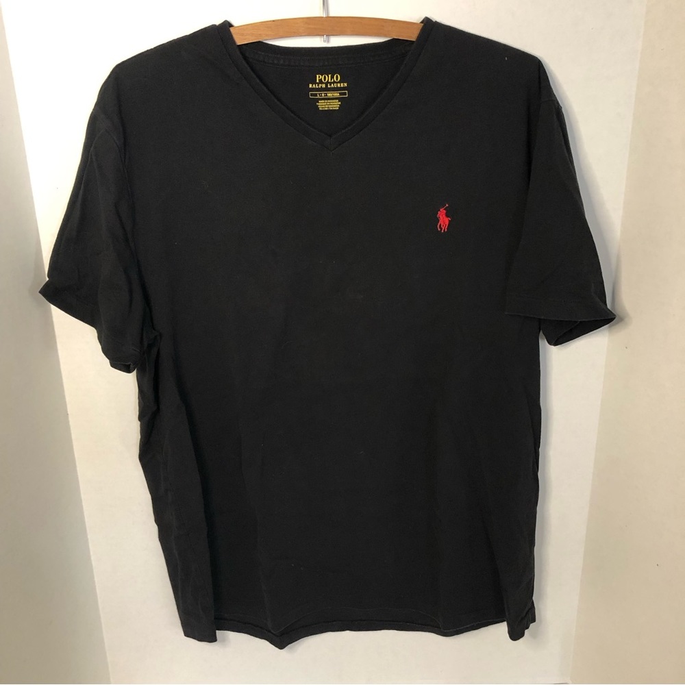 Classic V neck Ralph Lauren Polo t shirt size large short sleeve